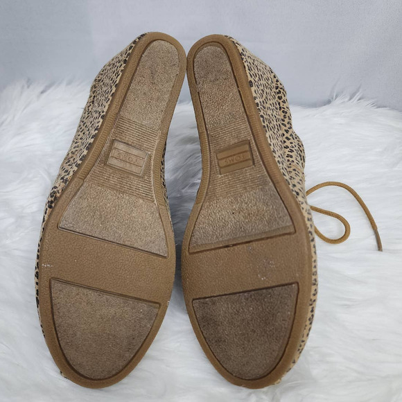TOMS Women's Suede Bootie Desert Wedge Leopard Print Size 6.5 - Picture 6 of 7